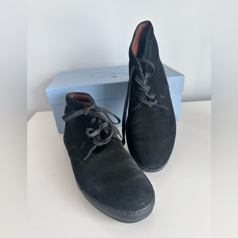 TOD'S Black Suede Lace-Up Ankle Boots